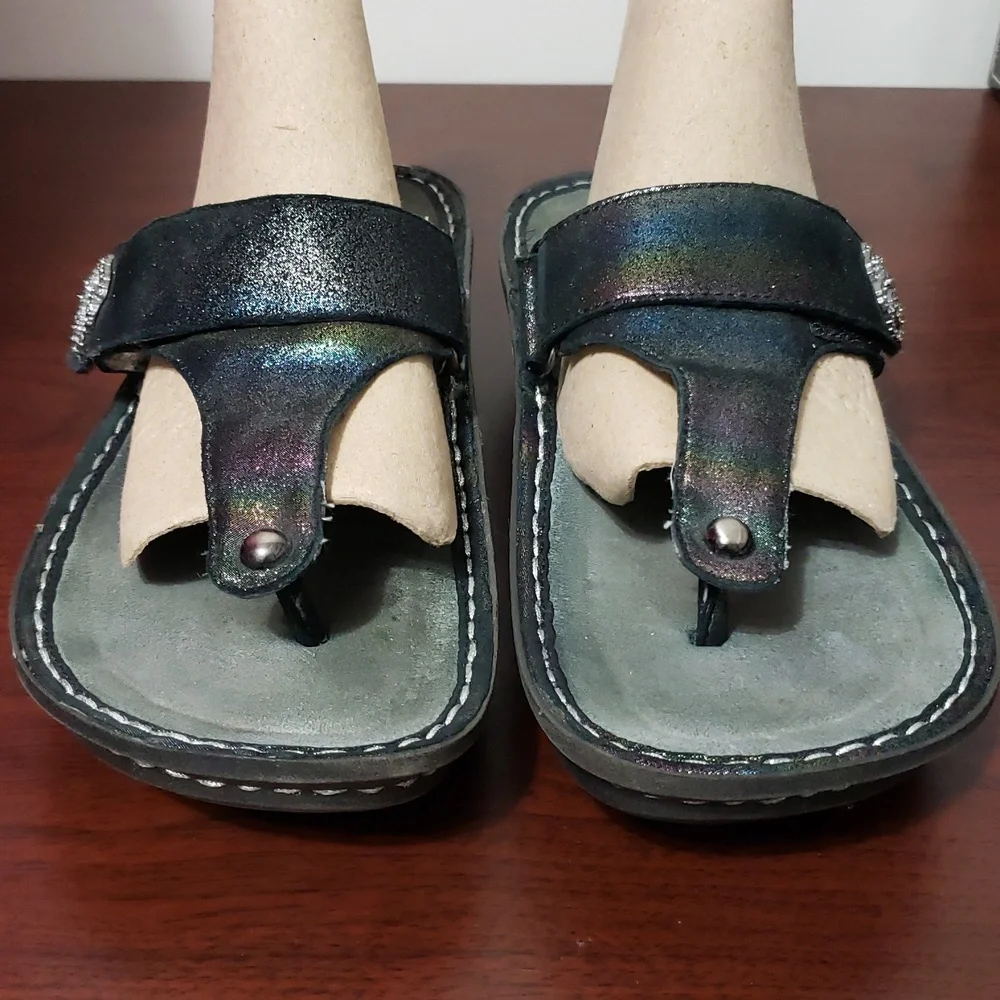 ALEGRIA CARINA Iridescent Rhinestone Wedge Black‎ Thong Sandals